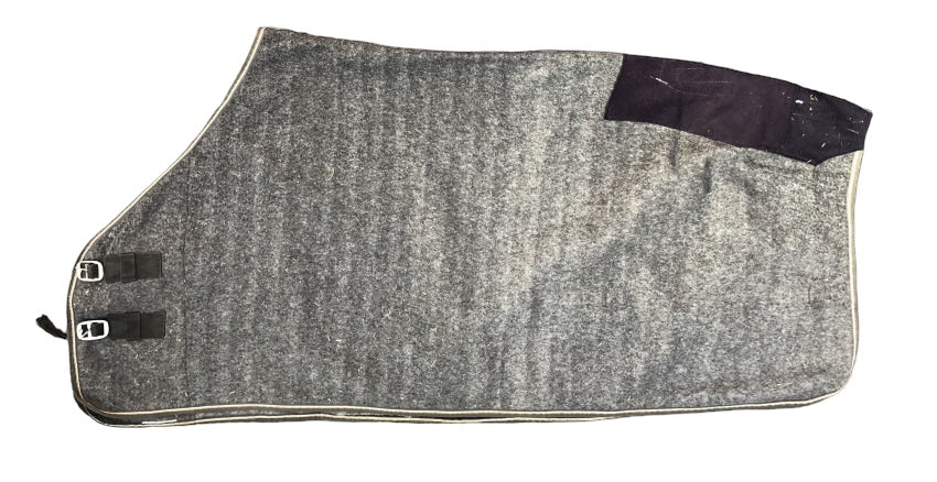 SH Fleece Rug 5’3 Grey (240155)
