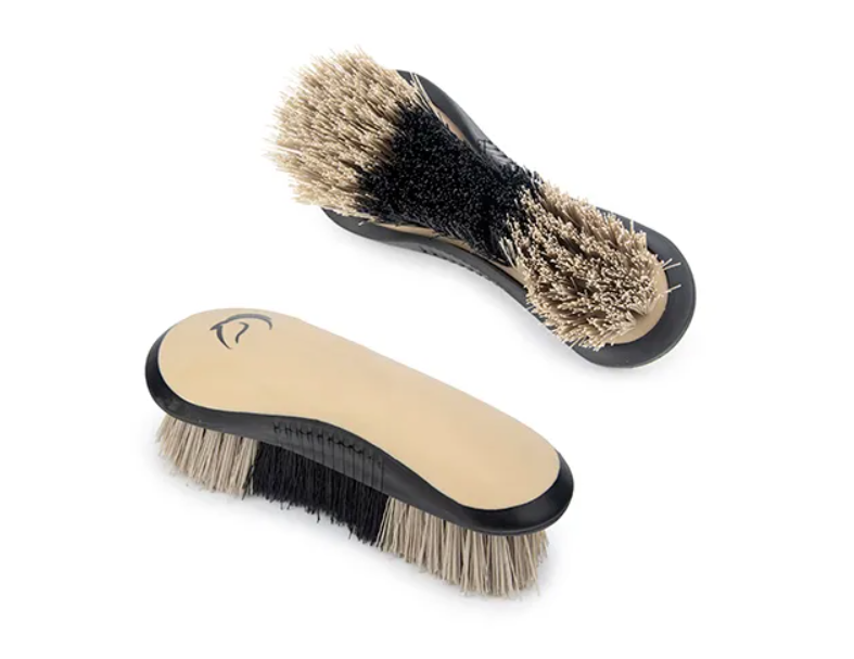 Bainbridge Stiff Dandy Grooming Brush