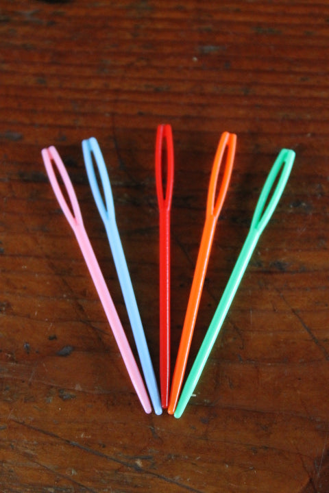 Plastic Plaiting Needles Pack Of 5