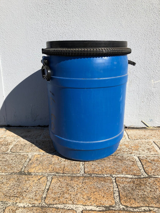 Small Plastic Drum With Push On Lid