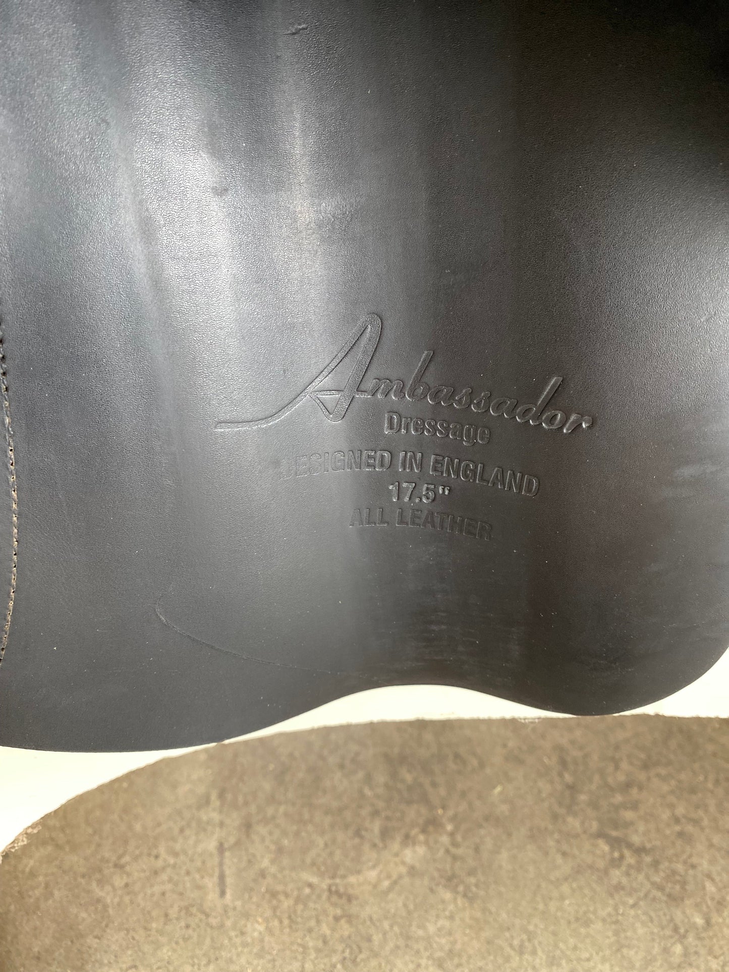 Secondhand Ambassador Dressage Saddle 17.5” Black (2310201)