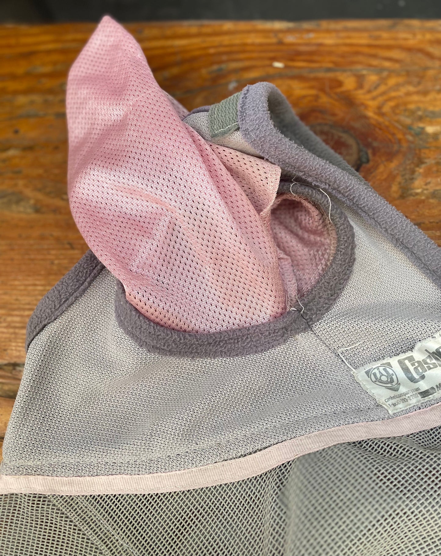 Cashel Flymask With Nose FULL Grey/Pink (231509)