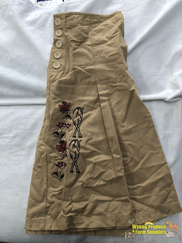 Ladies Skirt With Embroidered Horse Design. Size 10