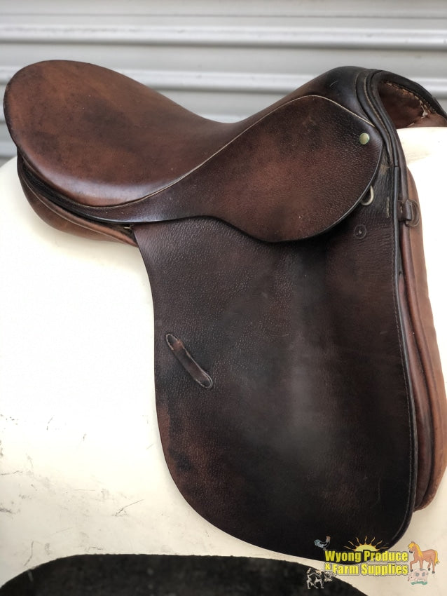Stubben Dressage Saddle 17.5 Brown (092301)